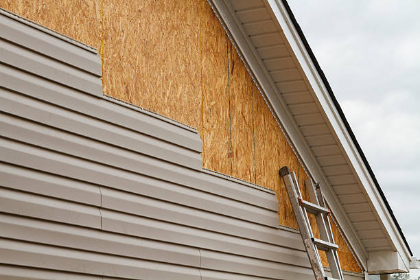 24/7 Emergency Vinyl Siding experts in Westover, WV